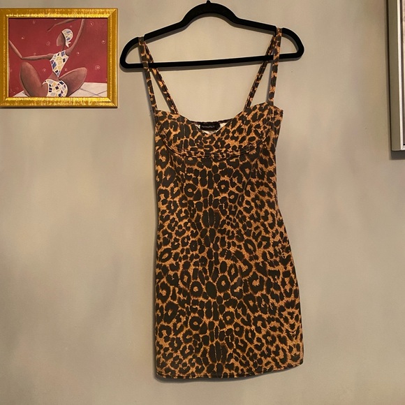 Pretty Little Thing - Cheetah Print Mini Dress - Picture 1 of 3